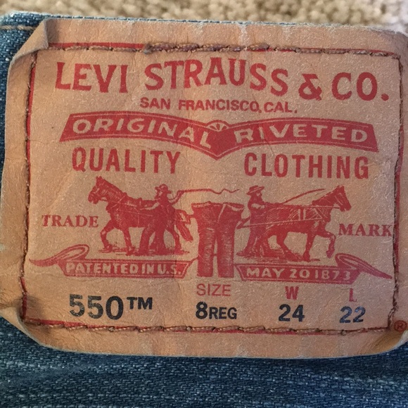 Levi’s 550 Jeans - Picture 2 of 6